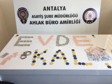 Antalya'da Kumar Oynayanlara 152 Bin Para Cezası