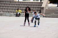 Cumhuriyet Meydanı Çocuklara Kaldı