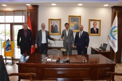 ESMİAD Başkanı Seyhan'dan Çifteler Belediye Başkanı Bıyık'a Ziyaret