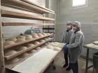 Trabzon'da Bu Yılın İlk 4 Ayında 150 Gıda İşletmesine 5 Bin 570 İle 27 Bin 780 TL Arasında Para Cezası Kesildi