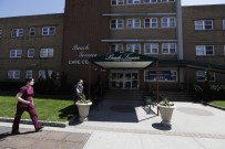 ABD'de Korona Virüsten Hayatını Kaybedenlerin Sayısı 85 Bini Geçti