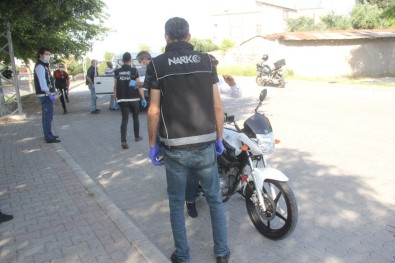 Adana'da Bir Mahalle 400 Polisle 5 Gün Boyuncu Uyuşturucu Ablukasına Alındı