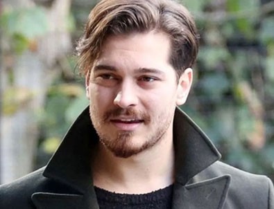 Çağatay Ulusoy ekranlara dönüyor!
