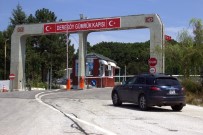 Dereköy Sınır Kapısı Yaya Yolcu Geçine Kapatıldı