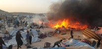 İdlib'te Sığınmacıların Kaldığı Kampta Yangın Çıktı