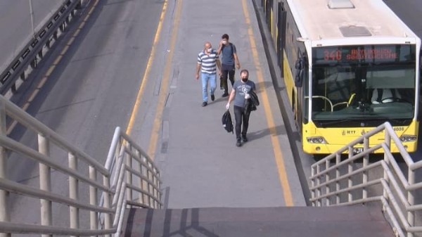 İstanbul'da toplu ulaşımda bu sabah: Otostop kullanmak zorunda kaldım