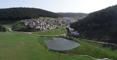 Kurbağalı Göl'den Yayılan Sesler Tüm Yaylayı Kaplıyor