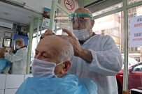 'Müşterilerime Karşı Sorumluluğum Var' Deyip 6 Saatlik İzni Ekmek Teknesinde Geçirdi