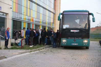 Tanzanya'dan Kırıkkale'ye Getirilen 53 Kişi, Karantinaya Alındı