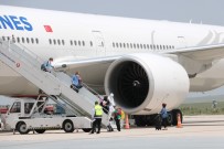 ABD'deki 305 Türk, Sivas'a Getirildi