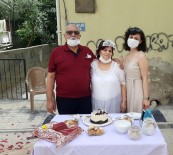 Kuşadası'nda 65 Yaş Üstü Bandolu Evlilik Yıldönümü Kutlaması