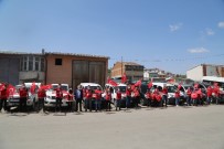 5 Bin Türk Bayrağı Vatandaşlara Dağıtıldı