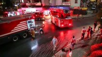 İzmir'de İş Yerinde Çıkan Yangın Hasara Neden Oldu
