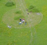 (Özel) Sakarya'da Kısıtlamayı İhlal Ederek Piknik Hazırlığı Yapan Grubu Drone Yakaladı