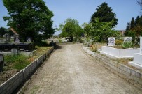 Terme'de Mezarlıklara Bayram Bakımı