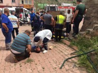 Hakimiyetini Kaybeden Kamyon, 1 Motosiklet 2 Otomobile Çarptı Açıklaması 5 Yaralı