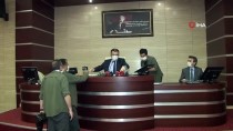 Erzurum Valisi Okay Memiş'ten Kovid-19'La Mücadelede Başarı Vurgusu Açıklaması Haberi