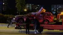 Ankara'da Yol Temizleme Aracına Çarpan Otomobilin Sürücüsü Hayatını Kaybetti