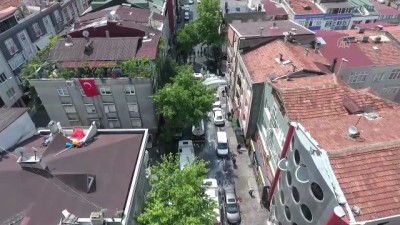İstanbul'daki İki Komşu İlçe Belediyesi Bando Eşliğinde Ortak Temizlik Yaptı