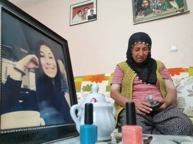 Kandırılıp Dağa Götürülen Kızına Seslenen Anne Açıklaması 'Kızım Gel Yarın Bize De Bayram Olsun'