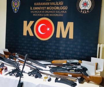 Karaman'da Silah Ticaretinden Gözaltına Alınan 4 Kişi Adliyeye Sevk Edildi