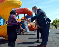 65 Yaş Üstü Vatandaşlar  Parklara Akın Etti