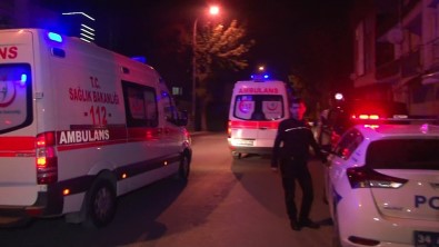 Kadıköy'de 'Kız Meselesi' Kanlı Bitti Açıklaması 4 Yaralı