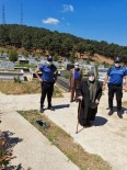 Kazada Kaybettikleri 4 Kızını Özleyen Aileyi Kabristana Polisler Götürdü Haberi