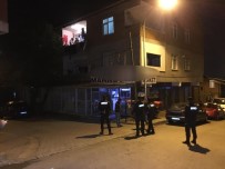 Sultanbeyli'de Husumetli İki Aile Arasında Bıçaklı Kavga