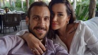 ÜMİT ERDİM - Ümit Erdim evlilik yıl dönümünü böyle kutladı!