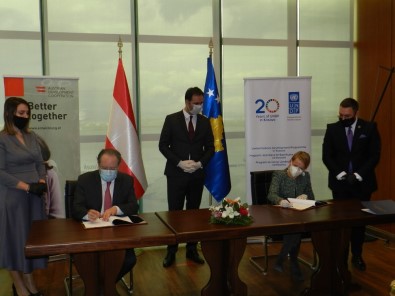 Avusturya'dan Kosova'ya 250 Bin Euro Yardım