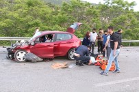 Otomobil Tıra Çarptı Açıklaması 2 Yaralı