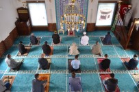 Bünyan'da 74 Gün  Aradan Sonra İlk Cuma Namazı Kılındı