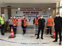 Çan Mavi Masa Bir Telefon Kadar Yakın