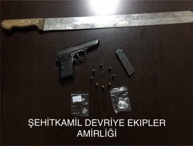 Gaziantep'te Şüpheli Araçta 6 Kilo Uyuşturucu Ele Geçirildi