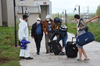 Muş'ta Karantinadaki 175 Vatandaş Memleketlerine Uğurlandı