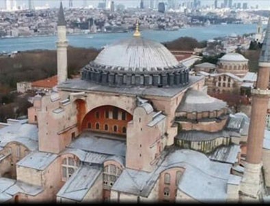 Ayasofya ile ilgili önemli açıklama!
