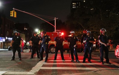 New York'ta Floyd Cinayetini Protesto Eden 200'Den Fazla Kişi Tutuklandı