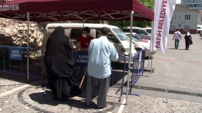 65 Yaş Üstü Vatandaşlar Dışarı Çıktı
