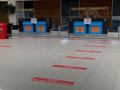 Antalya Havalimanına Kısıtlama Sonrası İlk Uçak Yarın 11 Açıklaması39'da İniyor
