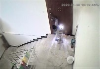 Bunlar Da Bakır Sürahi Hırsızı