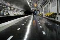 Fransa'da Korona Virüse Bağlı Ölümler 25 Bini Aştı