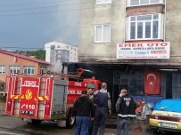 Oto Tamirhanesinde Korkutan Yangın Haberi