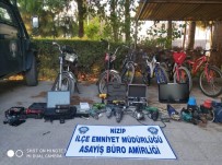 Hırsızlık Şüphelisi 2 Kişi Yakalandı