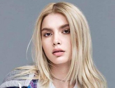 Aleyna sosyal medya paylaşımıyla şaşırttı