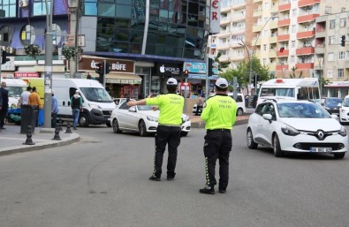 Batman'da Korona Virüs Tedbirlerine Uymayanlara 3 Milyon Lira Ceza