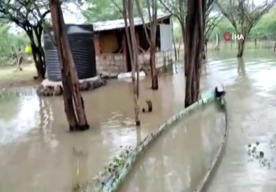 Kenya'da Sel Felaketi Açıklaması 194 Ölü