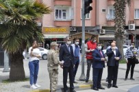 Nizip'te Maske Dağıtıldı