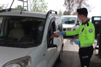 Silopi'de Trafik Polisleri Şoförleri Bilgilendirdi Haberi