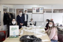 Başkan Koçhan'dan İlçe Sakinlerine Maskeli Hediye Paketi Haberi